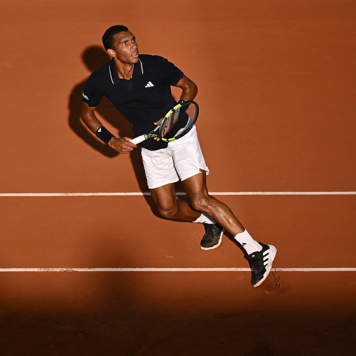 TennisCanada's tweet photo. LE TOUT PREMIER 😮

Félix Auger-Aliassime 🇨🇦 est le premier Canadien à atteindre les quarts de finale de tous les tournois du Grand Chelem 👏

Il a eu raison d’Alejandro Tabilo en trois manches et affrontera maintenant Flavio Cobolli

En savoir plus 👉 https://t.co/a49CDzE4f1 https://t.co/TNvzXNE8GT