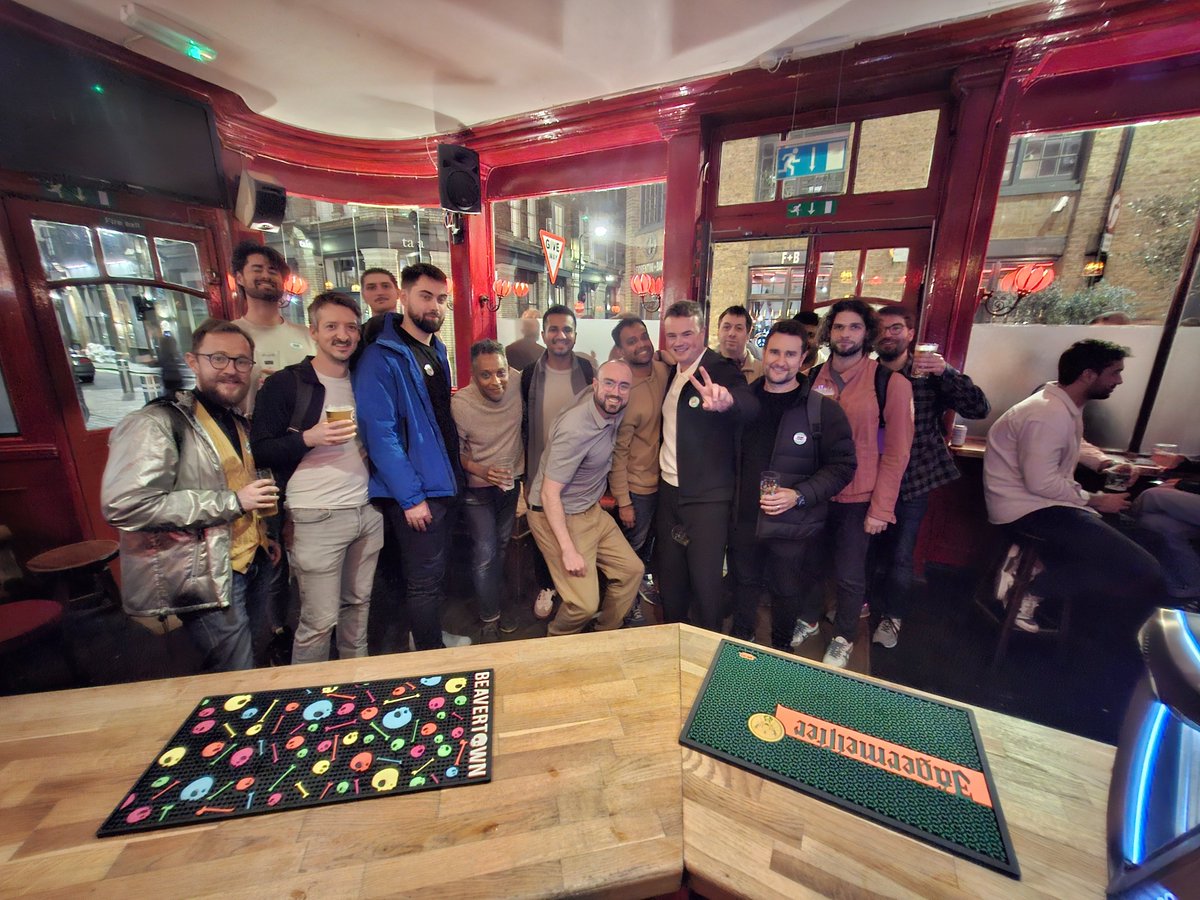 jacksbridger's tweet photo. Cohosting an infra/devtools drinks in London this Wednesday with @heavybit... and it's on a boat https://t.co/KI2fyAMB50
