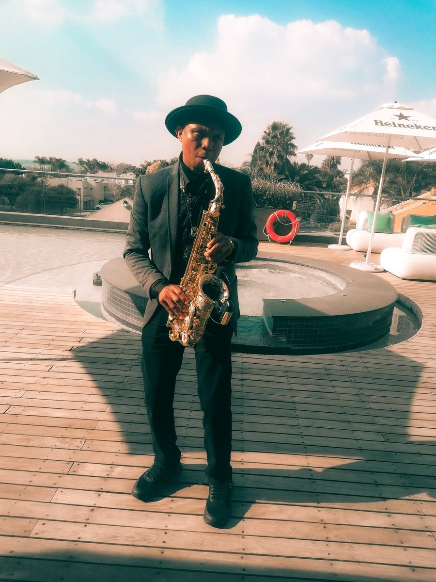 BaptistGabriel1's tweet photo. Saxy G https://t.co/sbC7yZ4Y9V