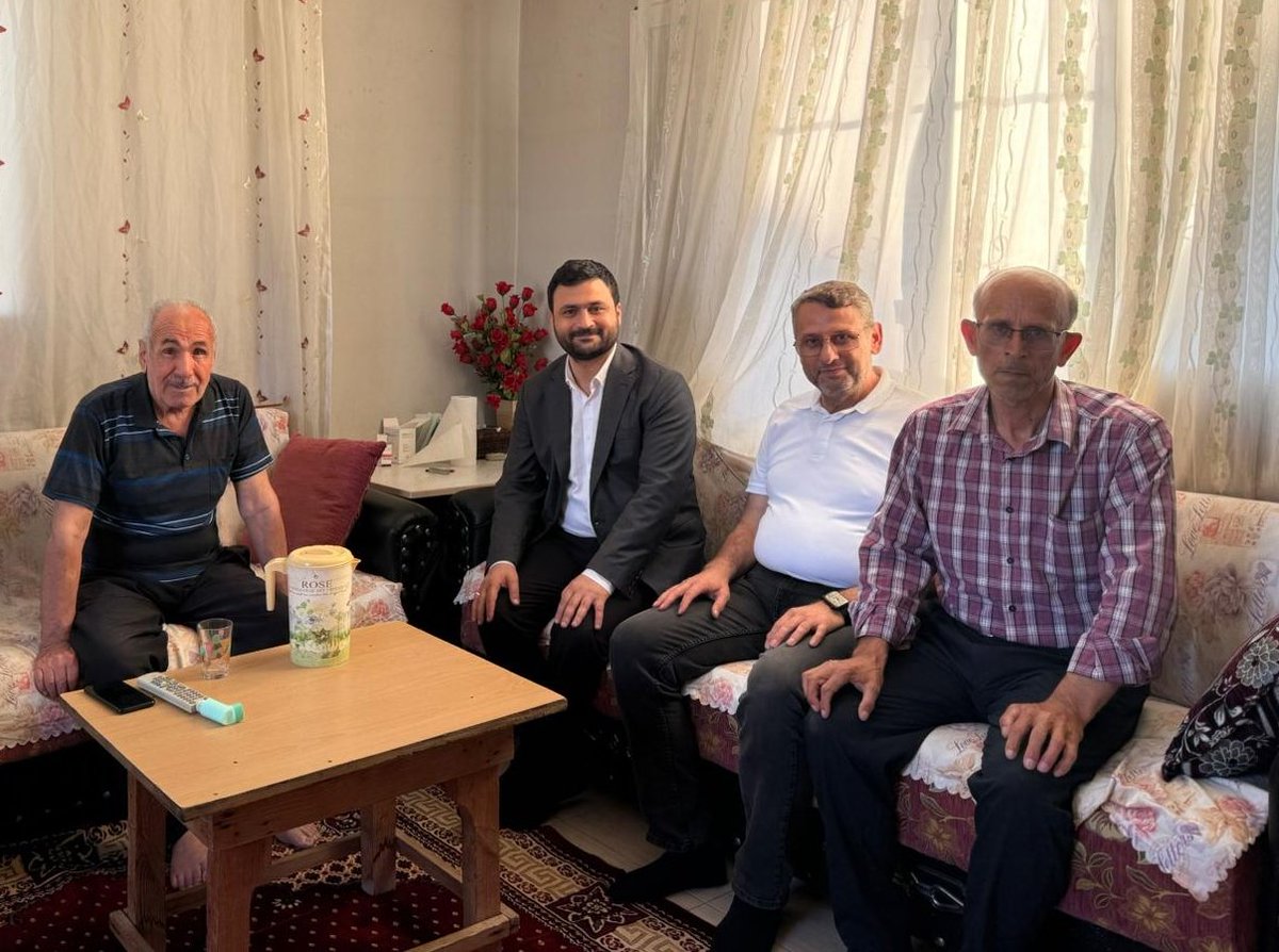 akpartiyuregir's tweet photo. 📍 Yenidoğan Mah. | Hasta Ziyareti

İlçe Başkanımız Sn. Murat Kılınç ve 8. Bölge Başkanımız Sn. İlker Sati, rahatsızlığı dolayısıyla Sn. Muhammet Tatlı’ya  geçmiş olsun ziyaretinde bulundular.

Kıymetli hemşehrimize Allah’tan acil şifalar diliyor, en kısa sürede sağlığına kavuşmasını temenni ediyoruz.

@omerrcelik @abuyukgumus @yahyacelik_ @ozmehmetemin @ftmyurduseven @Tamer_Dagli @abdullahdogru01 @KaramikSunay @farukaytek @muratttkilinc_ @m_akgedik @akpartiadanail