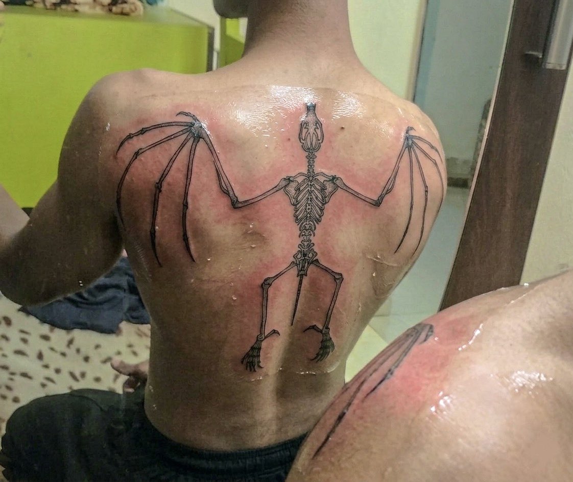 Dojafrica's tweet photo. Done! (ps it hurts like hell) https://t.co/qIcqJflH0Y