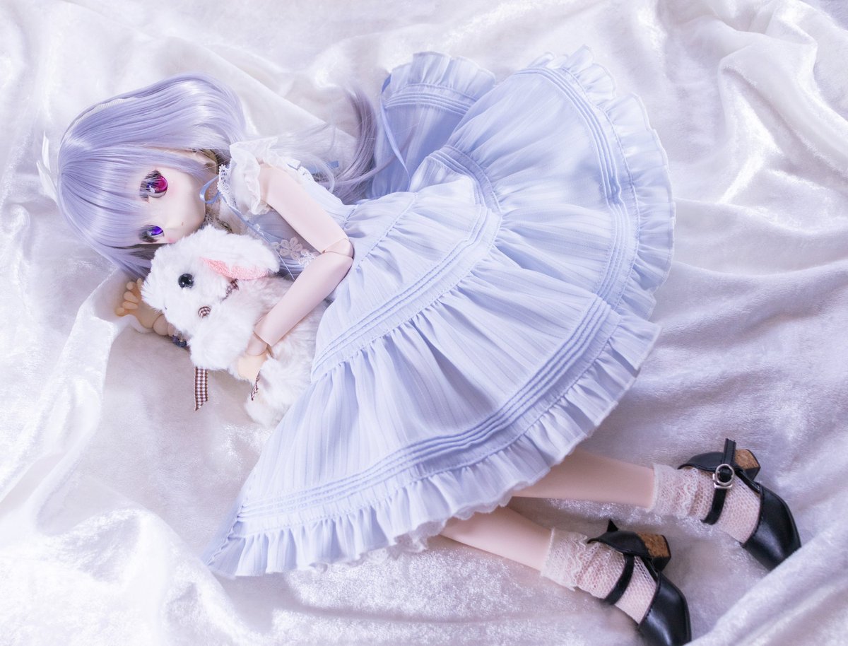 AT_Tanuki's tweet photo. #6月になったのでフォロワーさんに自己紹介しようぜ

ドールちゃん撮ったり
推しを作ったり
メガミデバイスいじったり
色々好きなようゲームしたりたまに動画上げたり
なんか色々やってるアカウントです。
たまにニャンちゅうの真似します。
各種リンクはこちら(*´꒳`*)
 
https://t.co/QT05DDDQYd https://t.co/pteUXYoMnw