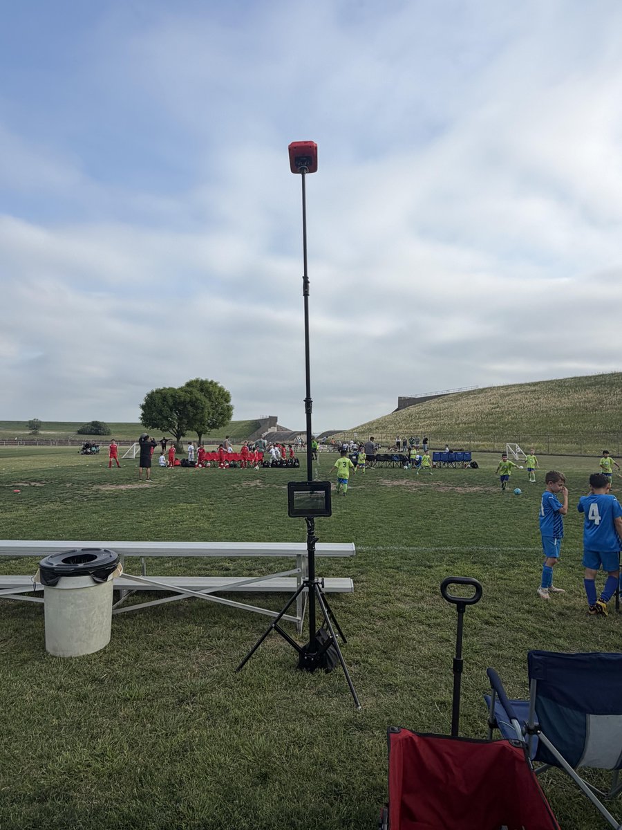 ReeplayerHQ's tweet photo. We built Instant Reeplay so people could rewatch moments. Marc from Texas is using it for halftime analysis 😅 Youth sports VAR loading... https://t.co/m1JE12rZGF