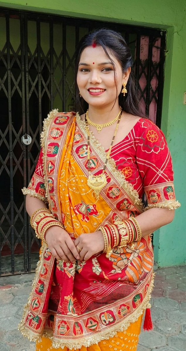surbhi neha singh tweet media