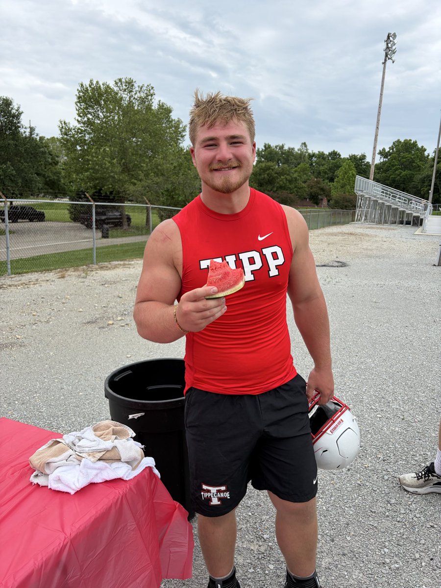 TippFB's tweet photo. The 2026 Journey has begun!! The standard is the standard and expectations are high!! Great day 1 for the Red Devils!! Look forward to the WORK it’s going to take, but we are up to the challenge!! Thank you to the Booher’s for taking care of the boys!! 
#believeit 
#gratitude https://t.co/XC9CthTVeR