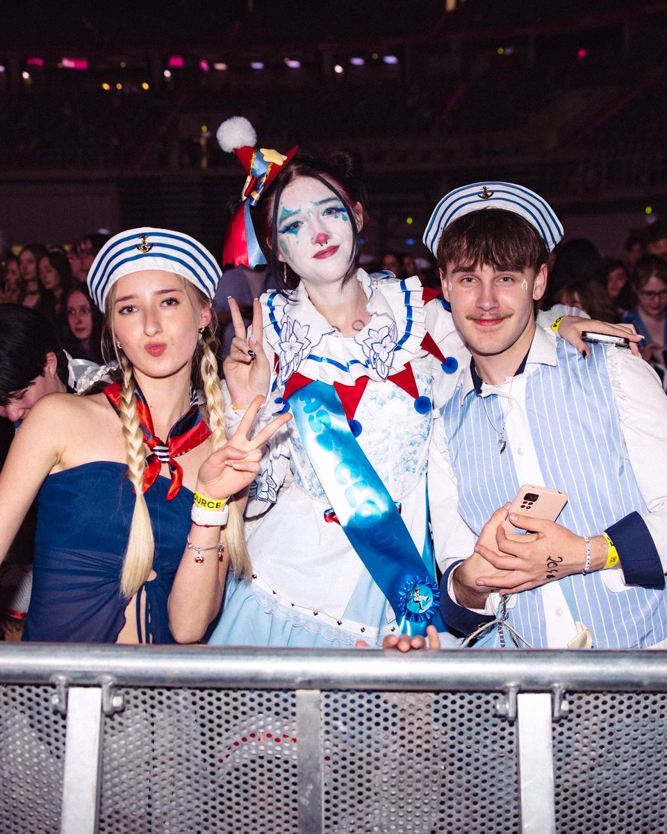 coneworldhq's tweet photo. the sailors of the #wishboneworldtour in krakow!! ⚓️ https://t.co/kGS1rs4Huy