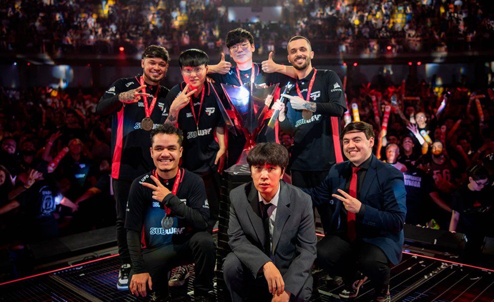 maisesportsbr's tweet photo. 🚨Pela primeira vez em 6 anos, o CBLOL terá uma final sem paiN, LOUD ou RED!

Desde o 2º split de 2020, pelo menos uma das três organizações marcou presença em todas as finais.

2º split 2020 - INTZ x paiN 
1º split 2021 - paiN x Vorax 
2º split 2021 - RED x Rensga 
1º split 2022 - RED x paiN 
2º split 2022 - LOUD x paiN 
1º split 2023 - LOUD x paiN 
2º split 2023 - LOUD x paiN 
1º split 2024 - LOUD x paiN 
2º split 2024 - paiN x Vivo Keyd Stars
2º split 2025 (LTA Sul) - paiN x FURIA
3º split 2025 (LTA Sul) - RED x Vivo Keyd Stars
Copa CBLOL 2026 - RED x LOUD