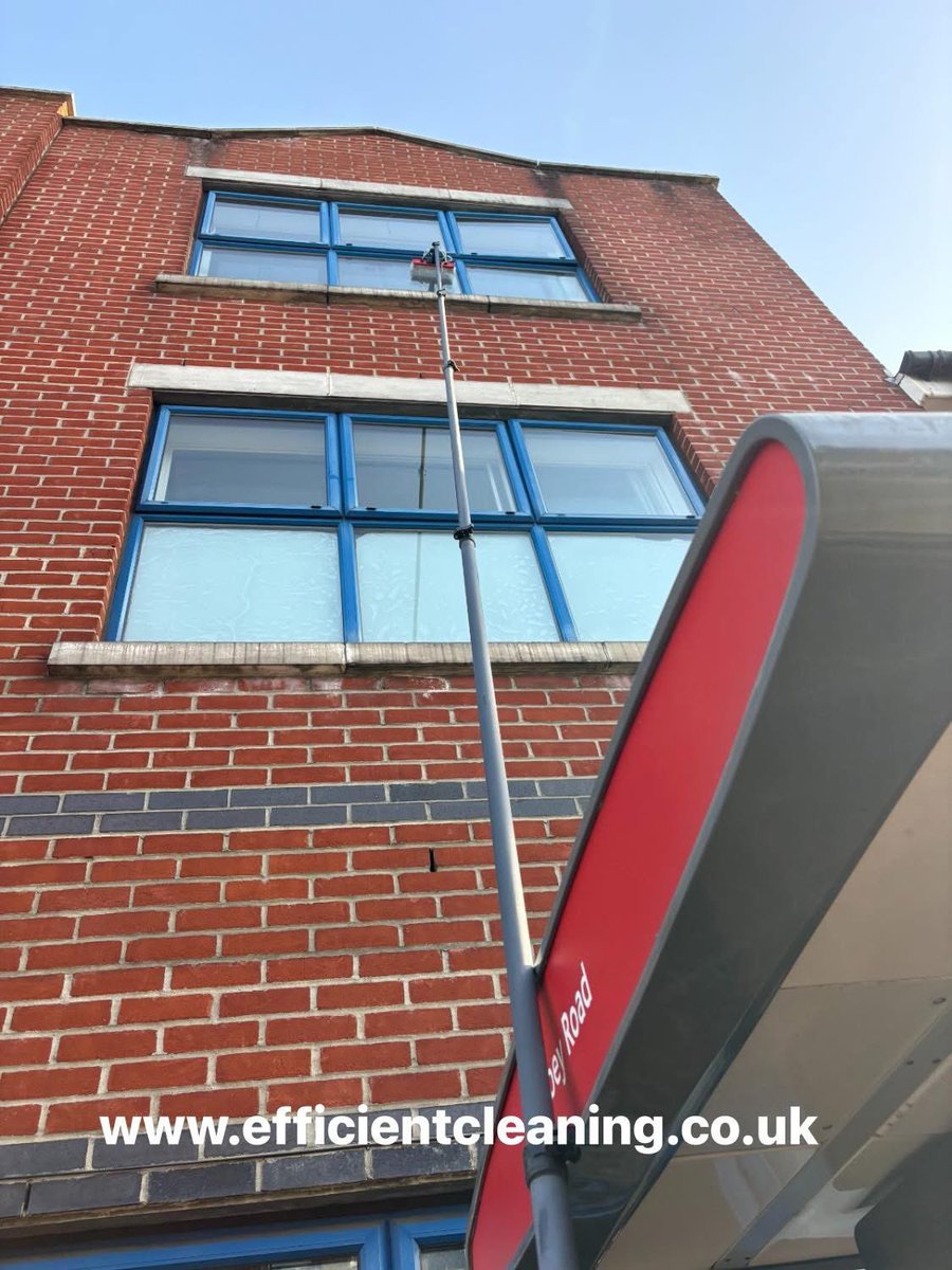 EfficientCleans's tweet photo. Commercial Window Cleaners in Poplar, London, E14

✅We utilise Abseil / Rope Cherry Pickers, Water Fed Poles &amp; BMU’s 

Contact us for a Free Survey &amp; Quotation for your Building. #windowcleaning #windowcleaners #efficientcleaning
https://t.co/1uJDzO7Gyv https://t.co/KRrBwXOocn