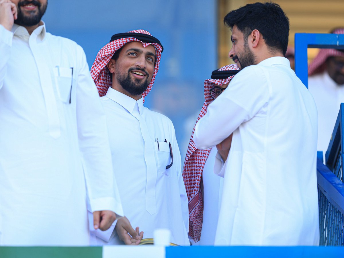 AlshulaClub's tweet photo. 🚨 — عاجل مصادرنا تؤكد 

رغُم وجود أتفاق مبدئي بين أدارة نادي #الشعلة و المُدرب التونسي عفـوان الـغـربي و رغبة المدرب بألاستمرار و التجـديد ، إلا أن الإدارة لم تُنهِ ملف التجديد بصورة رسمية حتى الآن 🤷🏻‍♂️

#منبر_الشعلة || #دوري_الدرجة_الثانية https://t.co/sIlYSsr5u0