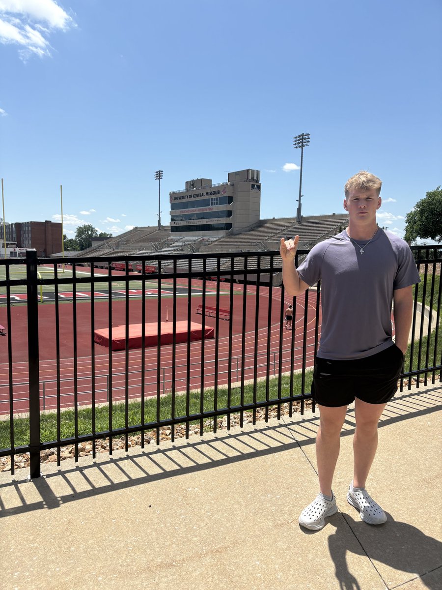 CoachDean_GISD's tweet photo. Dropped off my dude in Missouri this weekend. 
We are excited for what lies ahead for him.  
Be strong and courageous! Do not be terrified nor dismayed, for the Lord your God is with you wherever you go (Joshua 1:9).
Go Be Great TC! @TennisonDean https://t.co/ZHQz3ka7uD