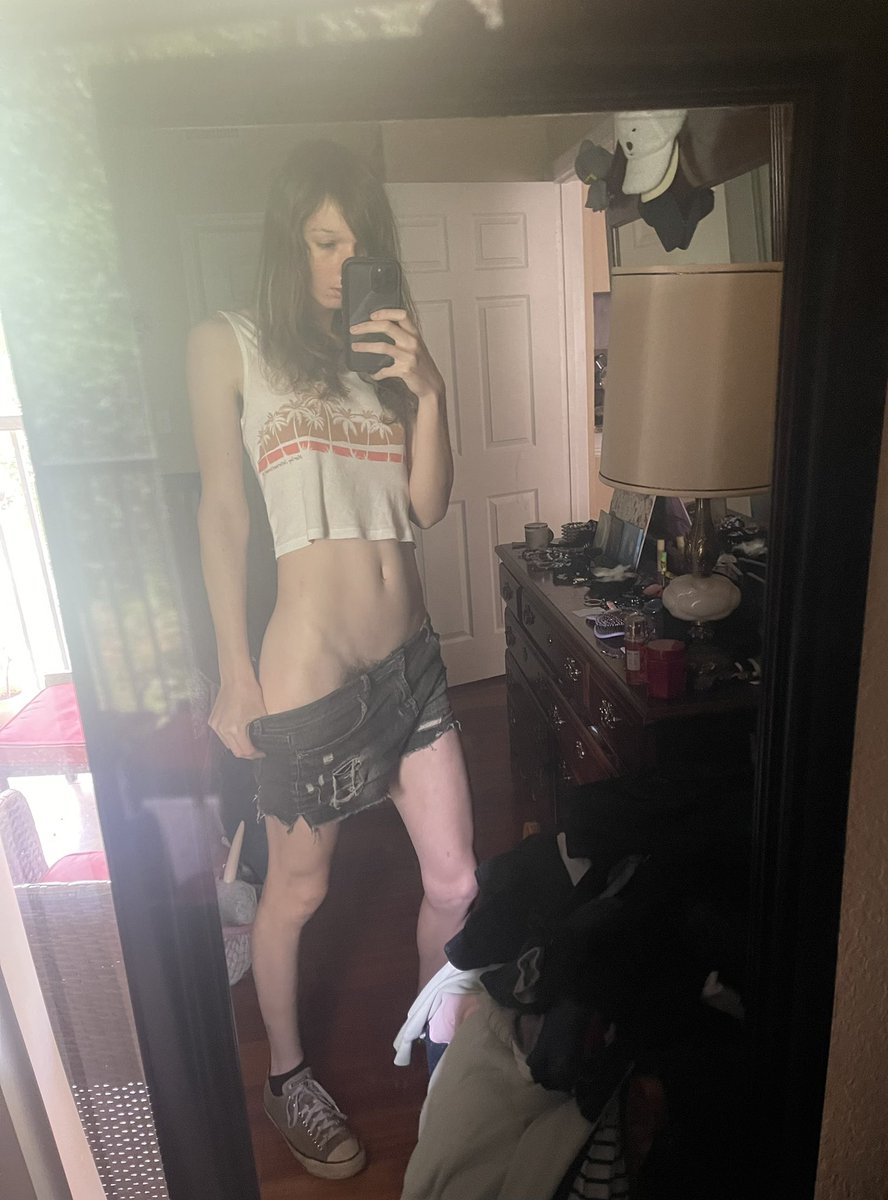 leashthing's tweet photo. i’m about to get so fucking sweaty and not wear a bra under this in public happy pride lol https://t.co/nnw02iiXCJ