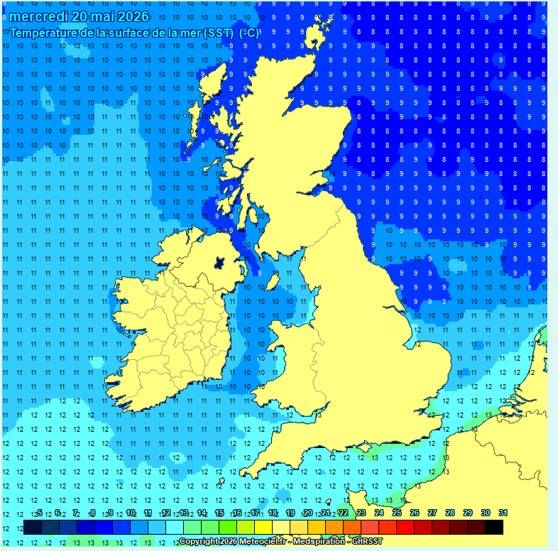 WeatherCraig's tweet photo. Sea surface temperatures have really moved in 10 days. 20th to the 30th.. https://t.co/GfvwjKKB9Y