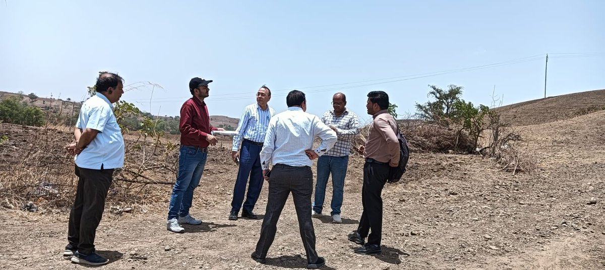 mp_phed's tweet photo. अधीक्षण यंत्री इंदौर द्वारा खंड झाबुआ में विकासखंड राणापुर के दो ग्रामों का औचक निरीक्षण दिनांक 29.05.2026 को किया गया एवं गुणवत्ता पूर्वक कार्य पूर्ण कर हस्तांतरण के निर्देश दिए । साथ ही योजना को शीघ्र अति शीघ्र पूर्ण करने के संबंध में विस्तृत मार्गदर्शन दिया । https://t.co/ZtzowcIpFI