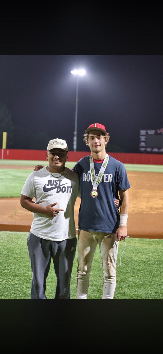 LHSdevilball's tweet photo. If you know, you know…..#Tradition https://t.co/4J9jfatJKs