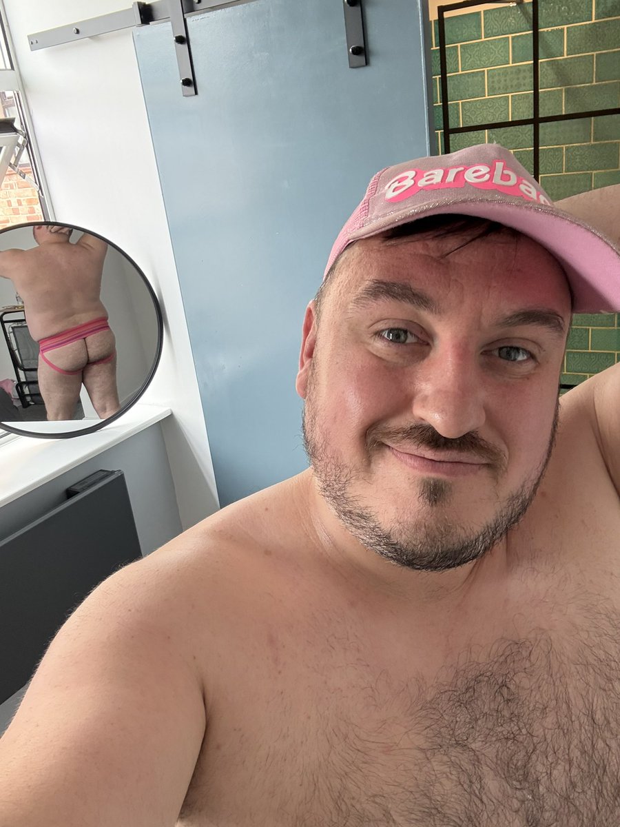 thetjbakerxxx's tweet photo. The back is backing……….anyways
#gaybear #gaycub #gaybeef #beefymen #beefyman #beefyboy #beefyboys https://t.co/9UhKEMQA5I