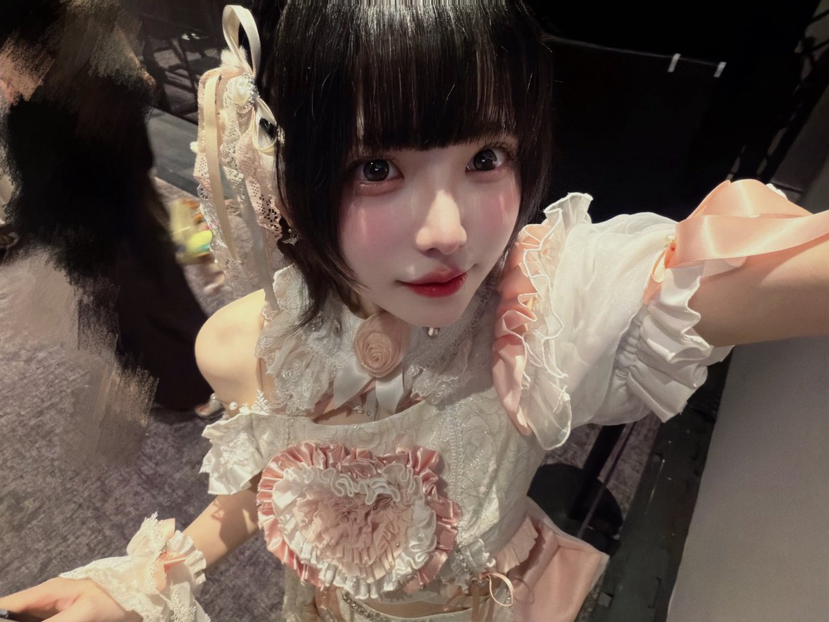 myan_myan02's tweet photo. 台湾！3日間ありがとう！

本当にたくさん思い出できたね🥹
みんなのおかげでめちゃくちゃ楽しかったし、すごく幸せな3日間でした！

一緒に見た景色とか、台湾のおすすめの場所とか、美味しい食べ物とか、いろんなことたくさん教えてくれてありがとう🌙

みんなと過ごした時間のおかげで、もっと台湾が大好きになったよ！

この3日間の思い出は絶対忘れない！！
また台湾に遊びに来たいし、みんなにも会いたいな

本当にありがとう！だいすき！！♡

____________________________

謝謝大家這三天陪我一起度過！

真的留下了好多好多回憶🥹
因為有大家，這三天過得超級開心，也非常幸福！

謝謝大家跟我分享台灣美麗的風景、推薦的地方、好吃的美食，還有好多好多有趣的事情🌙

因為和大家一起度過這段時間，讓我變得更喜歡台灣了！

這三天的回憶我一定不會忘記！！
希望之後還能再來台灣，也想再見到大家

真的非常謝謝你們！
最喜歡你們了！！♡