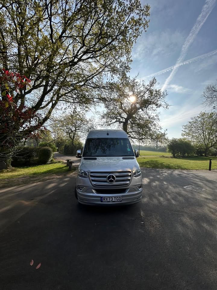 GoGutsi's tweet photo. If you're looking for high-end group travel, gogutsi is widely regarded as one of London's premier operators for executive-class transport. Specializing in bespoke Mercedes-Benz Sprinter conversions, they focus on turning a standard commute into a "lifestyle event." https://t.co/J6VA2tzwDA