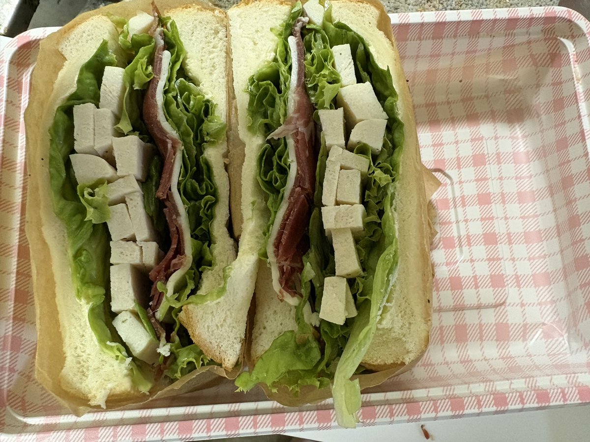Ar_another tweet picture