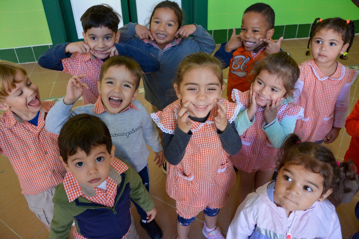 MMarreroCruz's tweet photo. Por el bienestar de nuestras niñas y niños trabajamos sin descanso, porque en ellos está el porvenir.

En el Día Internacional de la Infancia, ratificamos el compromiso de seguir defendiendo su alegría, que es motivo de inspiración diaria frente a las adversidades.

#CubaSoberana https://t.co/hbR1HqZciI