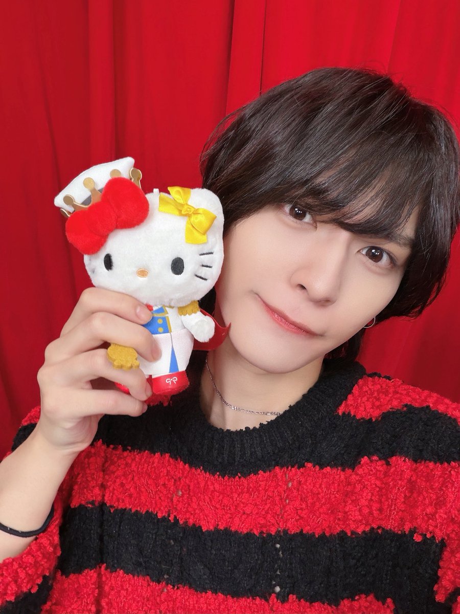 fuuta__ss's tweet photo. フラミュTIMEありがとうございました🍎

本当に何度見てもキティさん可愛い
また守れる日が来ますように🍎🍎🍎

ありがとうございました✌️
またね https://t.co/ec96istzEU