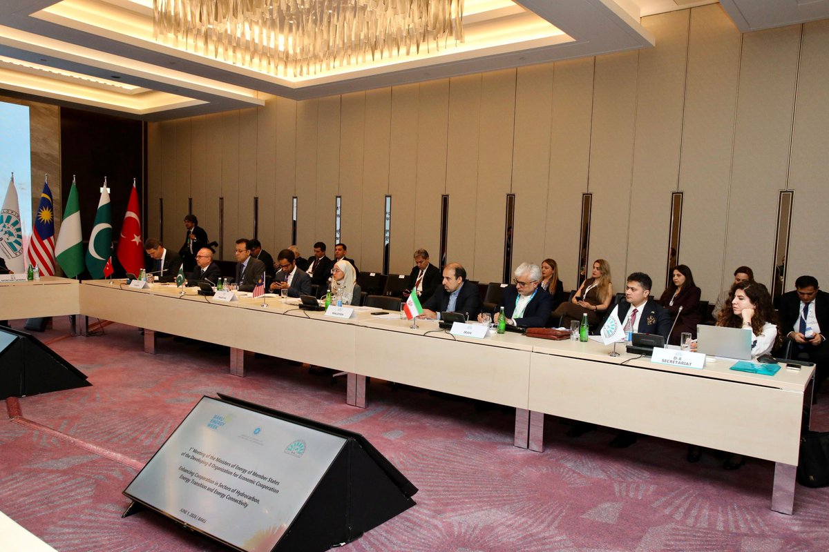 ParvizShahbazov's tweet photo. Within the framework of #BakuEnergyWeek, the 1st Meeting of the Ministers of Energy of D-8 Member States (#D8) was held in Baku. The D-8 platform is of strategic importance for Azerbaijan in terms of expanding #energy cooperation across Asia, the Middle East, and Africa. The meeting focused on opportunities for cooperation in #energysecurity, #energytransition, and #energyconnectivity. The establishment of the D-8 Energy and Climate Center will further strengthen this cooperation.