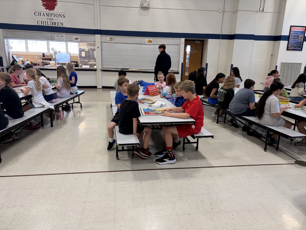 BirchcrestTiger's tweet photo. Engaging our brains right away at summer school! No devices and fun learning by all!! #bctigers #bpsne https://t.co/uawEYahSu8