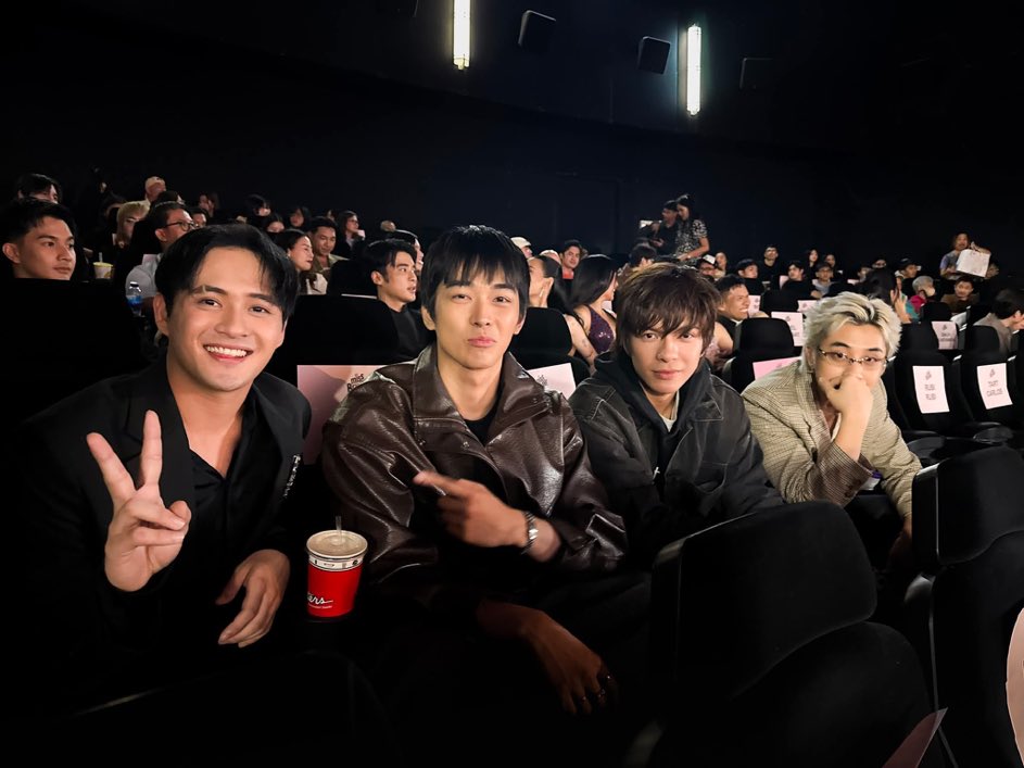 here4bgyo_'s tweet photo. Ung tinabihan nya bgyo brothers nya sa screening. ☺️🥹🫶

TEAM MISTER IOUS
#MissBehaveMediaCon
#BGYO_Akira #MissBehave https://t.co/m2LqbM4BhZ