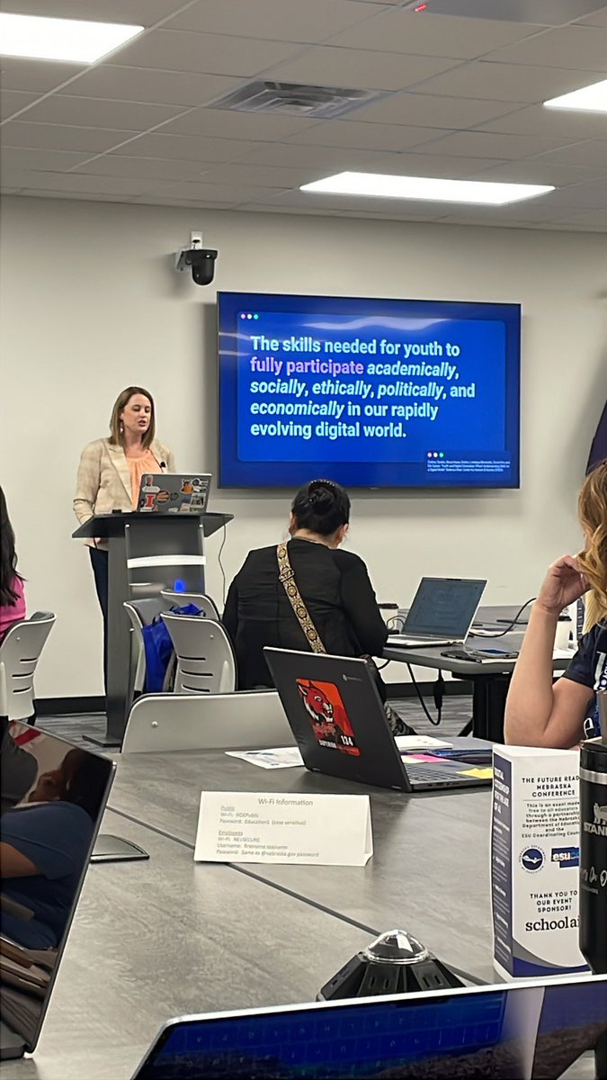 dalindg's tweet photo. NEW #digcit definition shared by @DrKMattson #nefutureready https://t.co/6pQjfi6WqZ
