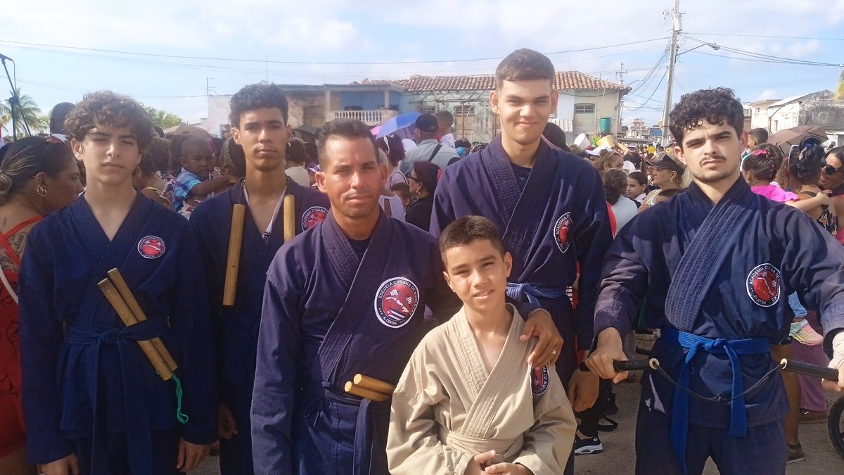 CaibarienInder's tweet photo. La Escuela de Nunchako de Caibarién presentes en el día internacional de la Infancia. #CubaEsPaz #VillaClaraConTodos  #JuntosPorCaibarién https://t.co/mQeF1hAJpM