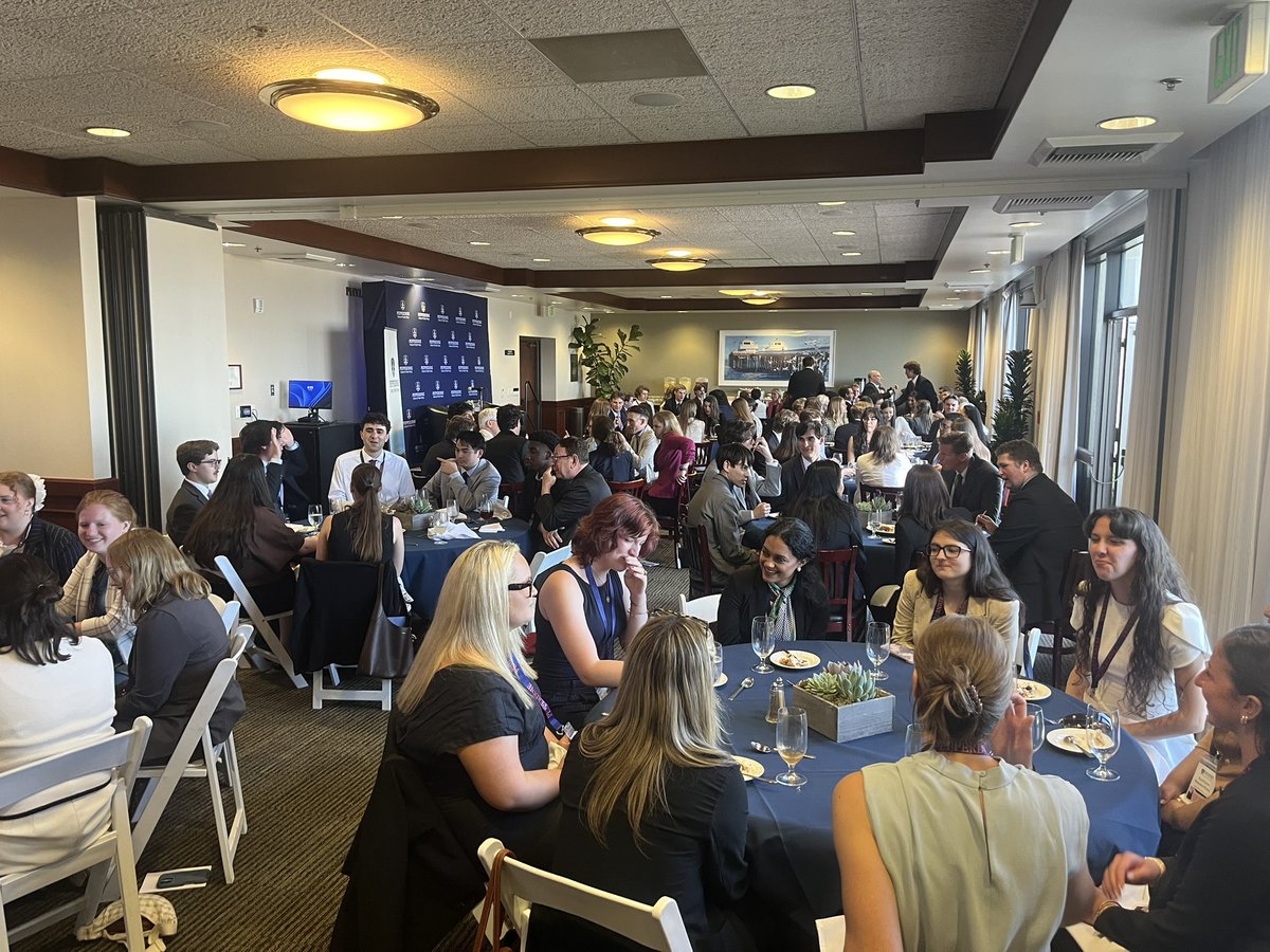Pete4CA's tweet photo. We’re off and running here at @PepperdineSPP in Malibu with our weeklong civics seminar for 100 undergrads fr around the country: Roots of American Order Summer Certificate! Kicked off w a keynote convo w my friend @McCormickProf! Thanks @usdoegov for supporting this program! https://t.co/P5e08FKKLb