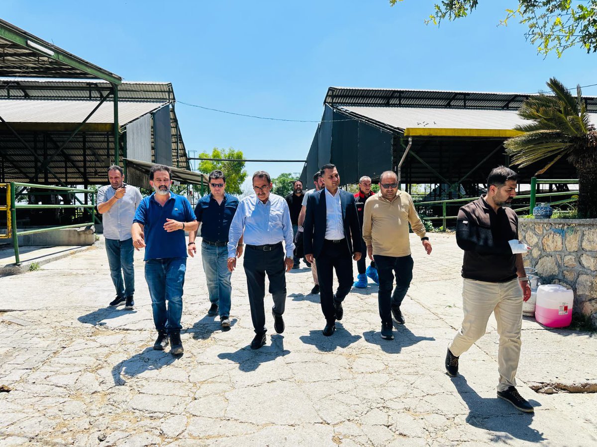 abdullahdogru01's tweet photo. 📍Avcılar Mahallesi

Sarıçam İlçe Başkanımız Bayram Özdemir, Sarıçam İlçe Tarım Müdürümüz Ömer Erdoğan ve teşkilat mensuplarımız ile birlikte Ali Baba Çiftliğini ziyaret ettik.

Üreticilerimizin emeğini koruyarak üretimin güçlü bir şekilde sürdürülmesine destek vermeye devam edeceğiz.