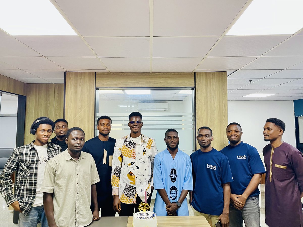 itech_platform's tweet photo. May All Hands Meeting was a great way to round off the month. We reflected, planned ahead, and celebrated our May birthday celebrants 🎂🎉.

Grateful for the Team and the moments we share.

At I-TECH Solutions, we remain committed to serving you.

#Itech #allhandsmeeting #may https://t.co/2mJ4W4R2Sk