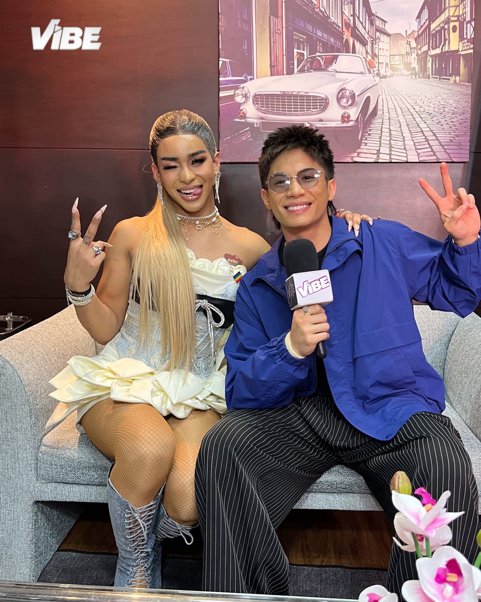 vibephtv's tweet photo. Gen V Baileys is here to show support for Vibe Jock @maxieandreison's newest single, “Laban,” launched just in time for Pride Month! 🌈✨💜 
 
LABAN MV IS OUT NOW ON YOUTUBE! 
Follow https://t.co/0Hsqitbt4a to stay updated.

#VibePH #HappyPrideMonth #MaxieAndreison #Laban https://t.co/o1SPHIrViK