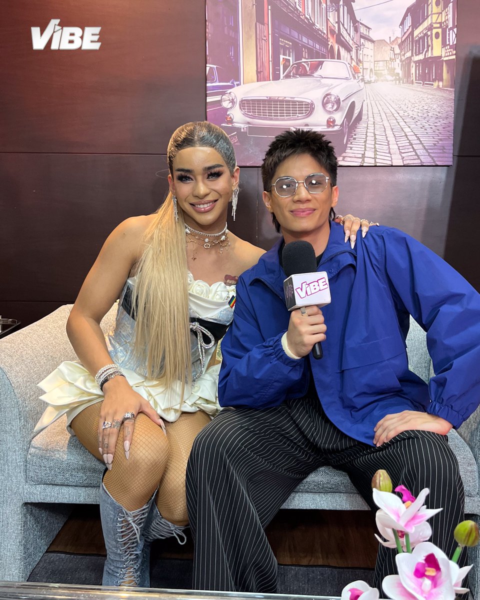 vibephtv's tweet photo. Gen V Baileys is here to show support for Vibe Jock @maxieandreison's newest single, “Laban,” launched just in time for Pride Month! 🌈✨💜 
 
LABAN MV IS OUT NOW ON YOUTUBE! 
Follow https://t.co/0Hsqitbt4a to stay updated.

#VibePH #HappyPrideMonth #MaxieAndreison #Laban https://t.co/o1SPHIrViK