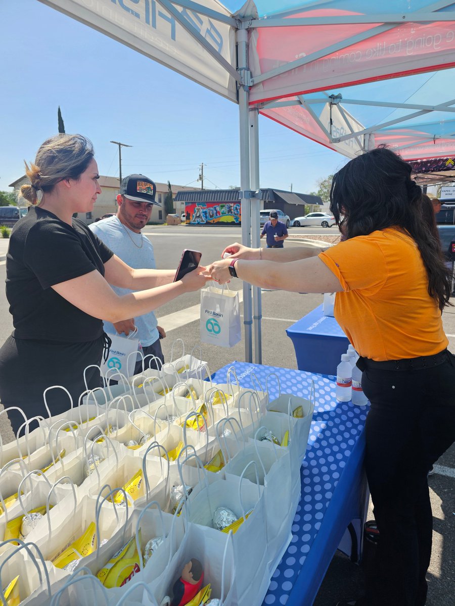 FirstBasin's tweet photo. THIS FRIDAY! 🙌🏼

Stop by for two premium Opah's sausages fresh off the grill, wrapped in warm tortillas. Plus, chips, cookies and an ice-cold water. It's our way of saying THANK YOU for being a member.

📆 June 5
⏰ 11:30 AM
📍 1000 N. Main St, Andrews https://t.co/9DjEwRQdqE