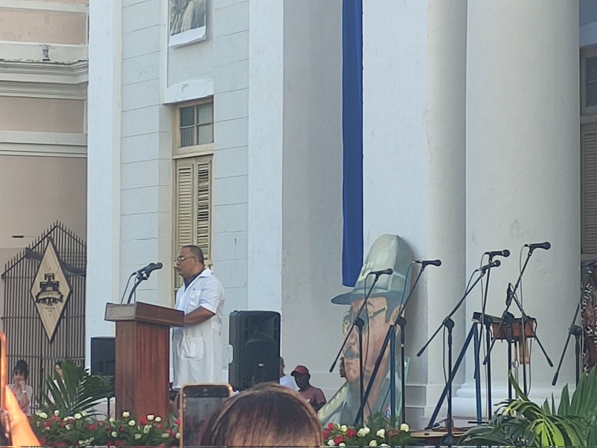 perez_torriente's tweet photo. Raúl Castro, faro y guía  de las generaciones presentes y futuras. Cuando restan unas horas de celebrarse el cumpleaños 95 de nuestro líder, Cienfuegos ratificó una vez más, que la unidad y la firmeza de un pueblo, pueden transformar la historia y abrir caminos de esperanza.🇨🇺 https://t.co/FMwzd4Hom2