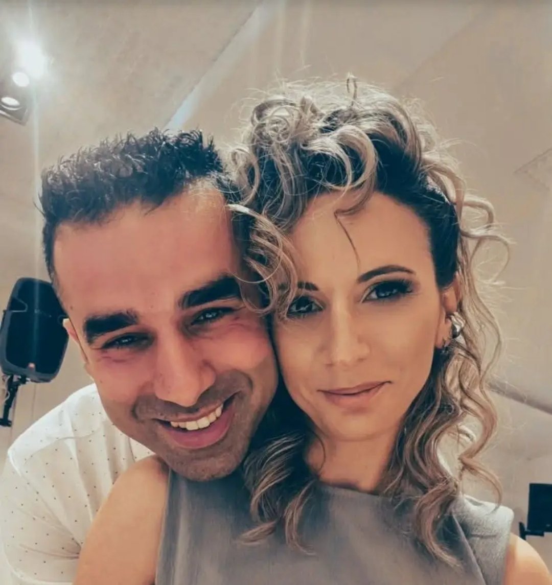AxeL_TripLo's tweet photo. Ήθελε να τον αφήσει γι'αυτό την σκότωσε.

Ο κάθε τρελός, ο κάθε ψυχανώμαλος, ο κάθε κομπλεξικός, δείχνει την ανύπαρκτη αξία του και την ανύπαρκτη προσωπικότητά του χτυπώντας ή και σκοτώνοντας τη γυναίκα του. https://t.co/2d2IP3wOnY
