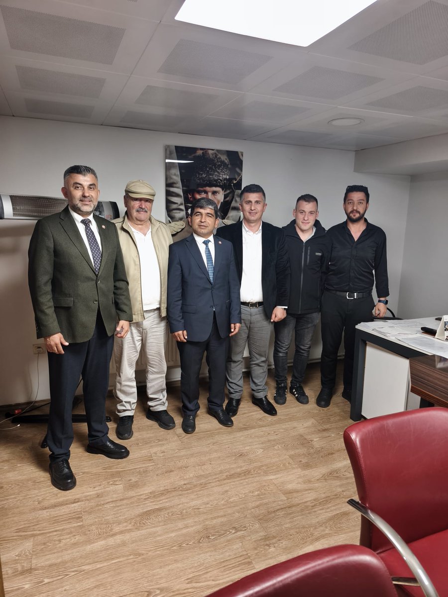 ÜNİPERSEN tweet media