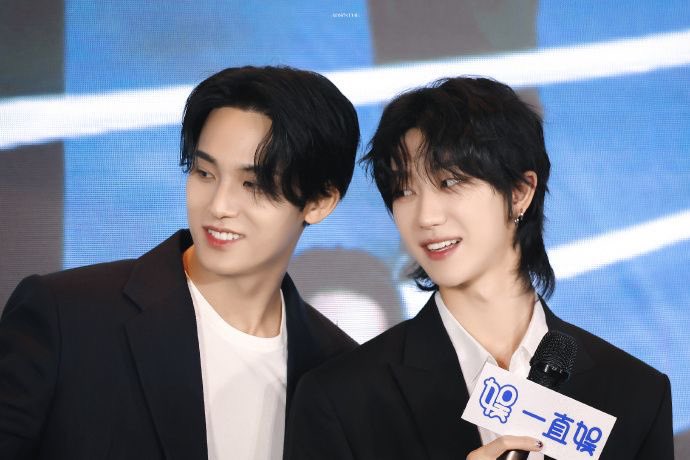 lord_cooter's tweet photo. yap session. karakter au w urut dari yang paling tajir:

1. gyuhaó stalker, untouchable lah itu
2. gyuhaó triplets and jeonghaw 15yr age gap > dua ini sama level, di bawahnya stalker dikit tp masih in the same tax bracket

[spasi banyak soalnya ada jarak kekayaan yg cukup besar] https://t.co/5lgBOiDNZj