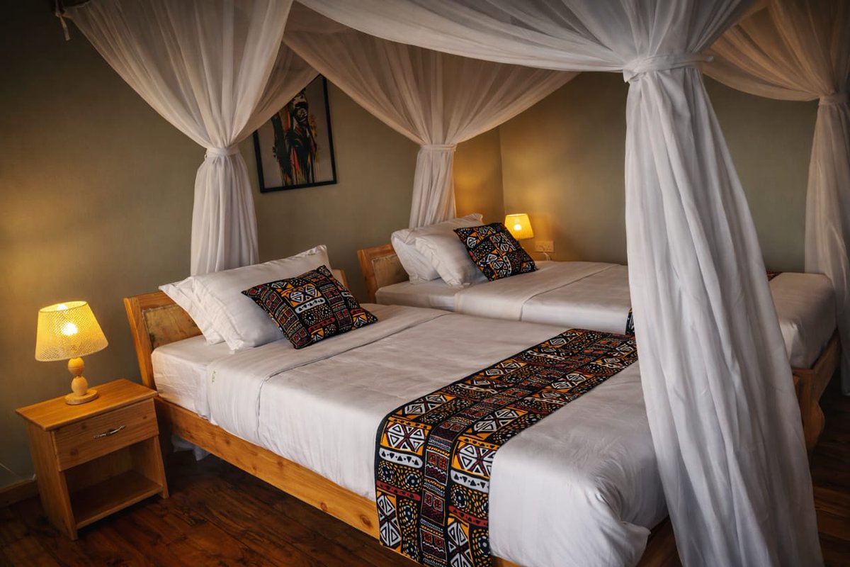 ParksInUganda's tweet photo. A PERFECT STAY AT KWETU SAFARI LODGE. 
Discover a peaceful sanctuary on the edge of the magnificent Bwindi Impenetrable National Park, where authentic African hospitality meets refined eco-luxury.
https://t.co/Xcwg8591ft https://t.co/ffWF8TegkI