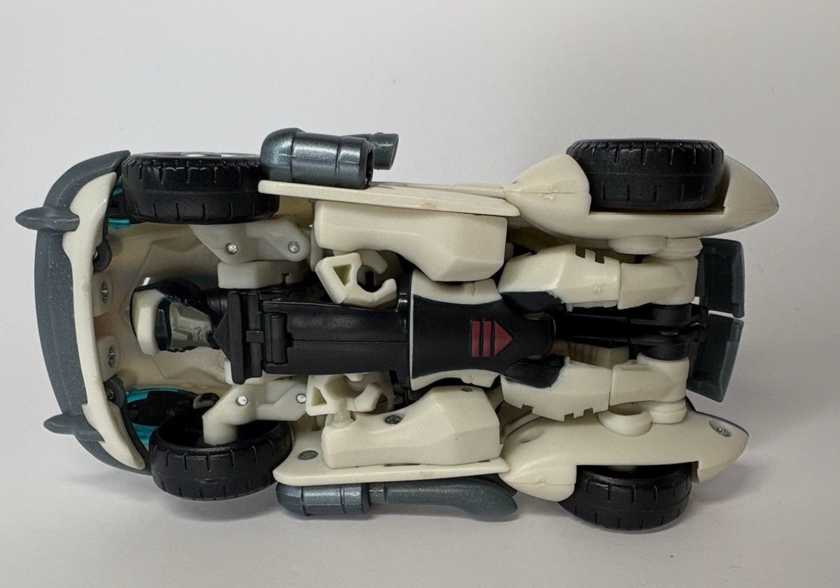 explo-blurr falls tweet media