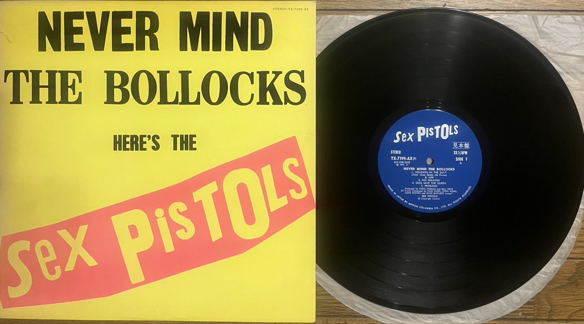 friction61's tweet photo. 『SEX PISTOLS / NEVER MIND THE BOLLOCKS』
これなんかも同じ時に買った物で確か1000円でお釣りがきたんじゃなかろうか
なので金の無かったあの頃はかなりサンプル盤に助けられたものだ https://t.co/Pyf0rfiN2G
