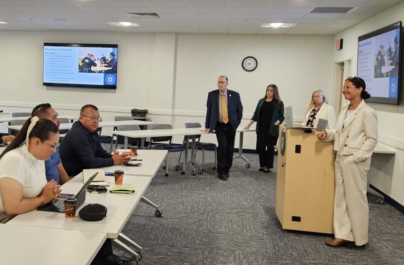NewsGto's tweet photo. INFOSPE strengthens professionalization with academic exchange
https://t.co/HjiliJq00M
#INFOSPE #Guanajuato #Security #Elements #Professionalization #Academic #Exchange #VIsitGuanajuato #TraveltoGuanajuato #BusinessinGuanajuato https://t.co/HGvwPNU2Wu