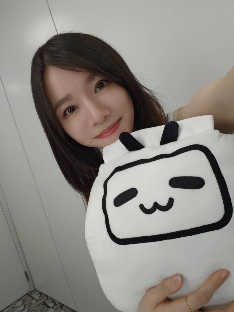 milet_music's tweet photo. bilibili⚡️ https://t.co/2oJzQb8eWK