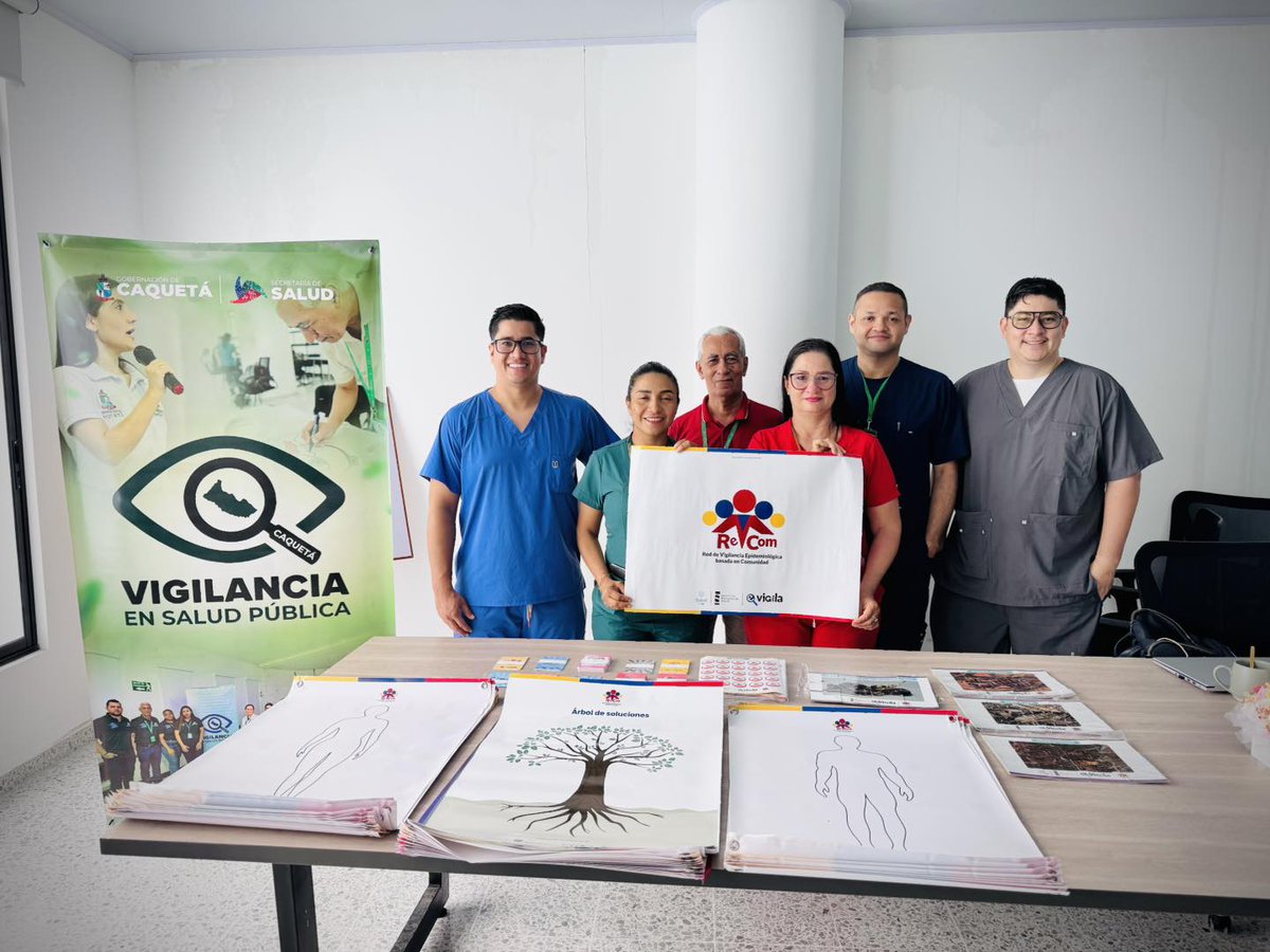 OPSOMS_Col's tweet photo. Entregamos una caja de herramientas a la Secretaría de Salud de Caquetá, como parte de la iniciativa Vigilancia Basada en Comunidad.
Fortalecemos a líderes comunitarios, voluntarios y promotores en zonas apartadas del país para fortalecer la respuesta oportuna en salud pública. https://t.co/bKTstYvkCz