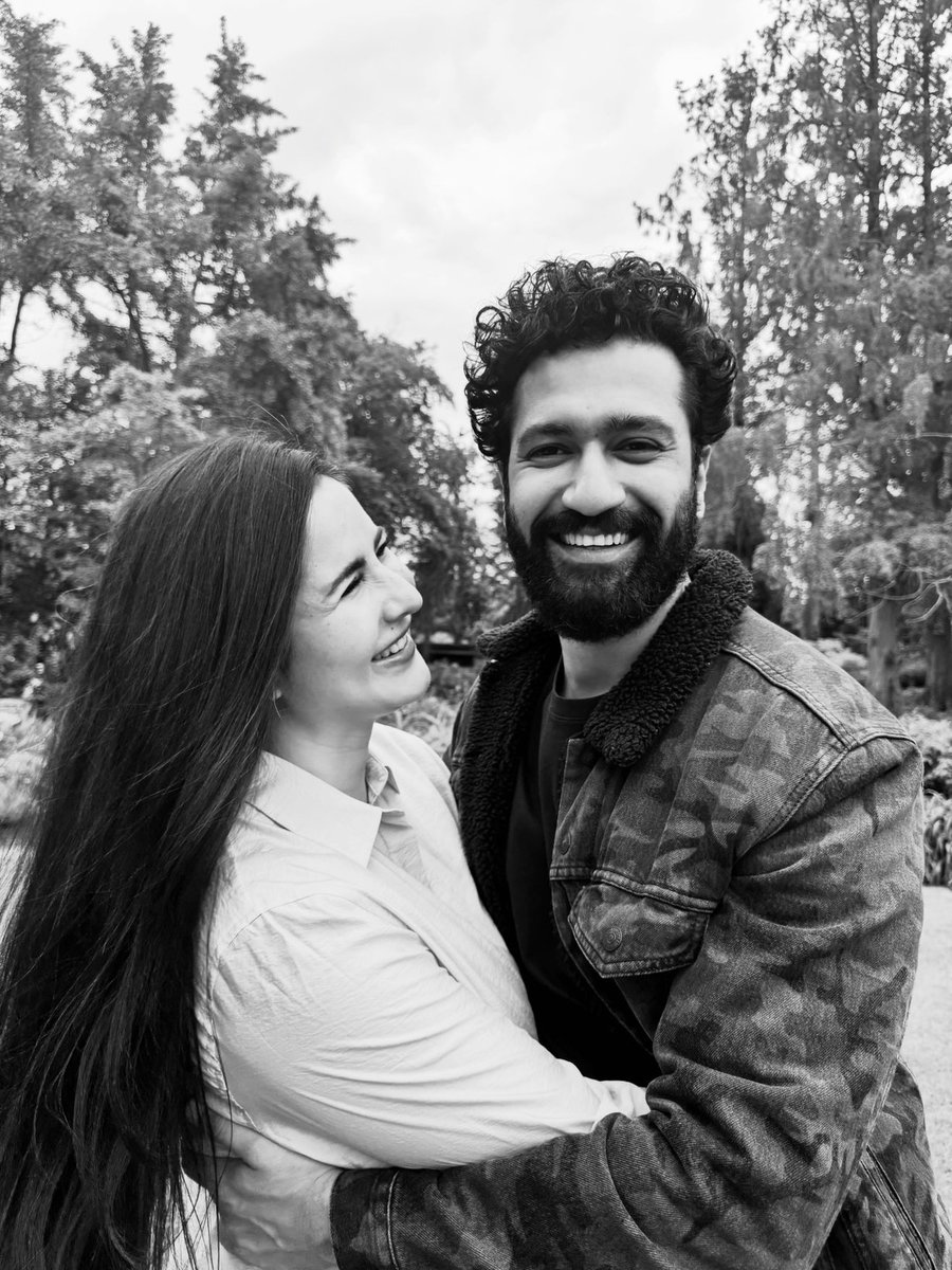 Katrina11D's tweet photo. Love and blessings
#KatrinaKaif #VickyKaushal https://t.co/e6ybX1pVE7