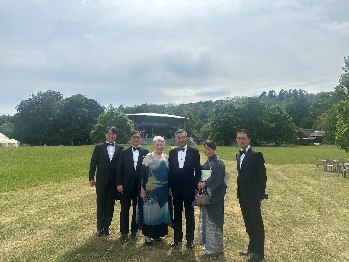 Hiroshi Suzuki tweet media