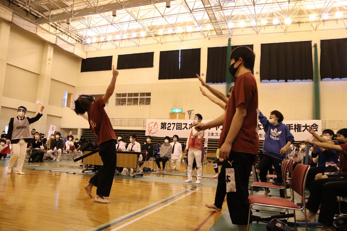spochan_univers's tweet photo. 今年の全日本学生大会の会場がようやく決まりました！
今年は協会本部の全日本大会に小田原アリーナの予約をお譲りした関係上、南熱海マリンホールにて12月5日〜6日に全日本学生大会を開催します！
熱海での開催は6年ぶりということで、2020年大会の写真を紹介しておきます！ https://t.co/6EScvhEnNN