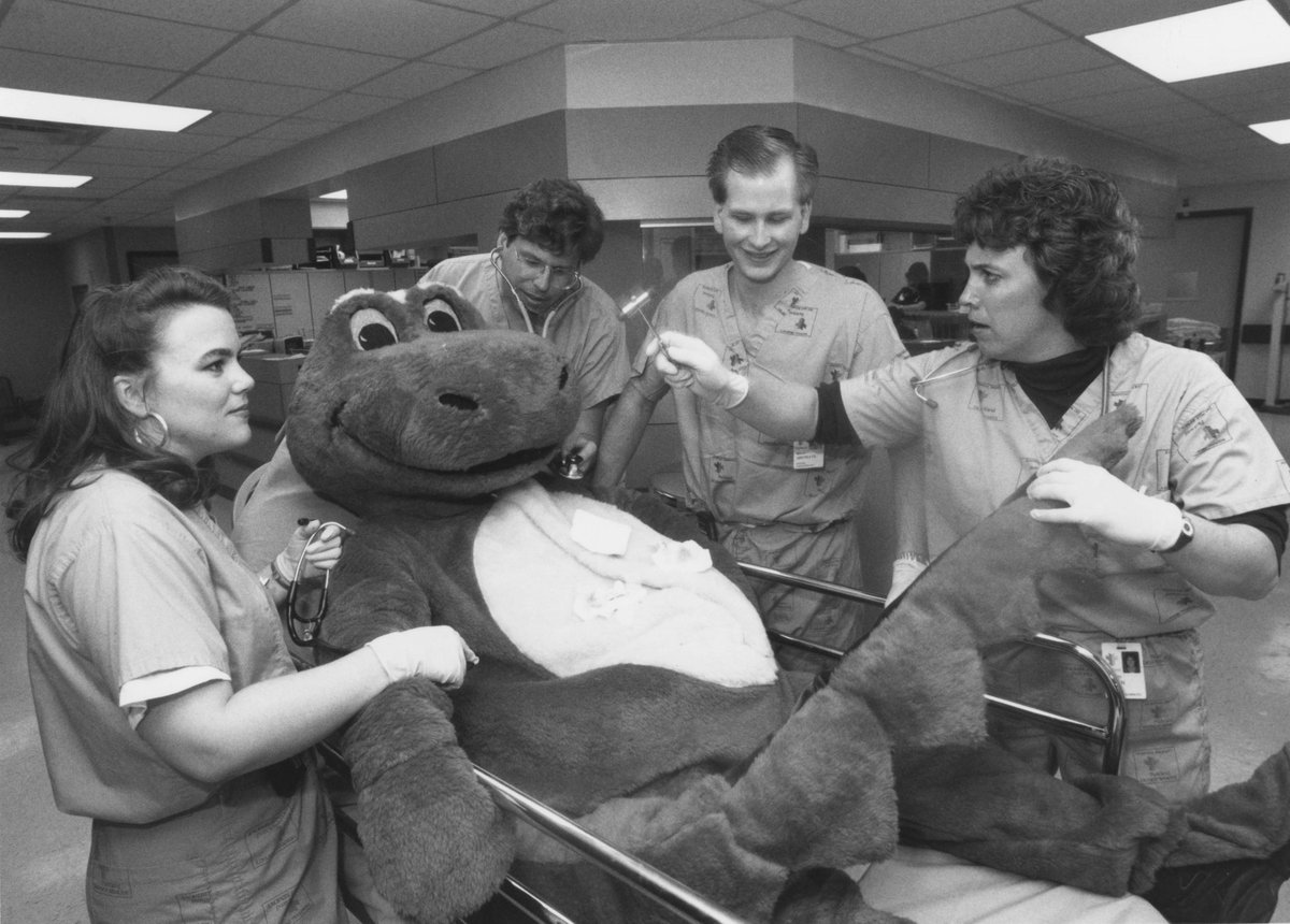 UTSWArchives's tweet photo. Since it's Dinosaur Day we want to share the only dinosaur picture we have found in our collection. Used in the 1994 senior film these students are making sure that this dino is healthy 😂
#FromTheArchives #medstudentmonday #UniversityArchives #medicalarchives https://t.co/xJx1PxQjj9
