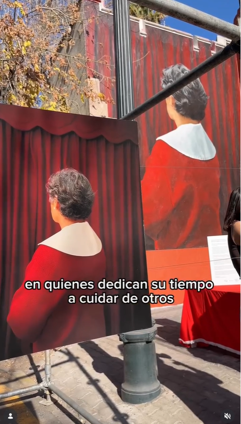 inoxidable_2's tweet photo. #damasderojo
#damasderojosantiago
#directoriodamasderojo
#muralladamaderojo
#barriotrianaprovidencia
#municipalidaddeprovidencia
#diadelpatrimonio
Quiero viralizar el Hashtag #damasderojo pq necesitamos visualizar la maravillosa labor q desarrollan las Damas de Rojo en todo Chile https://t.co/L6l74pqP6O